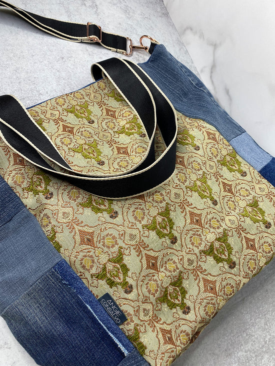 Flower Revolution Carryall bag