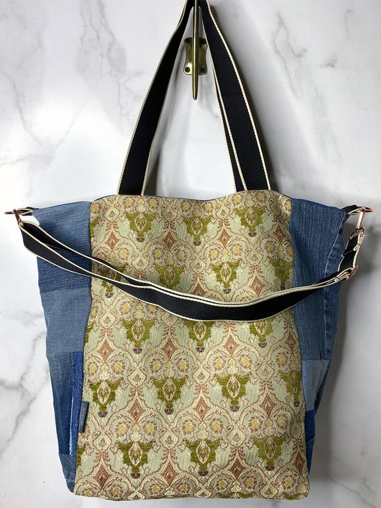 Load image into Gallery viewer, Flower Revolution Carryall bag
